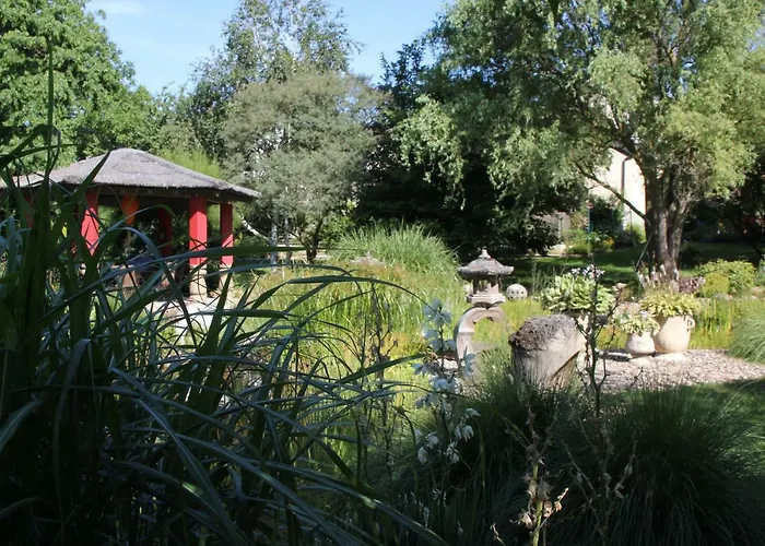 - Wohlfuehlambiente & Gartenparadies *